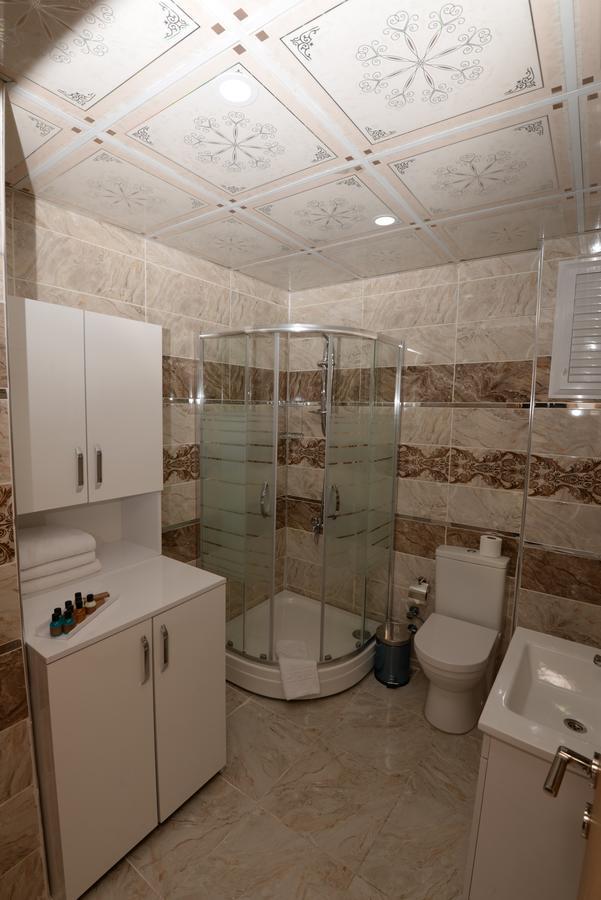 Van Corner Hotel Екстер'єр фото