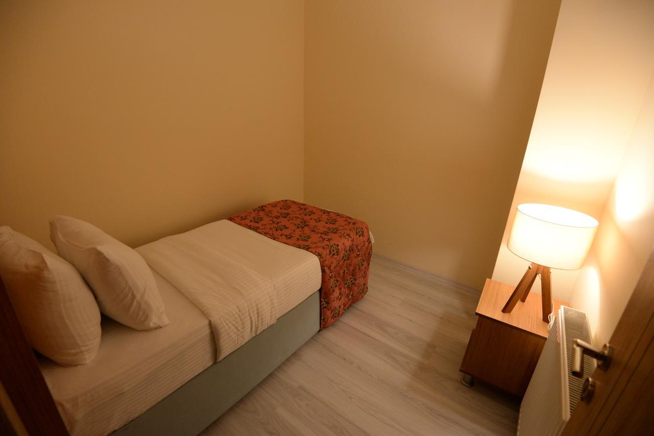 Van Corner Hotel Екстер'єр фото