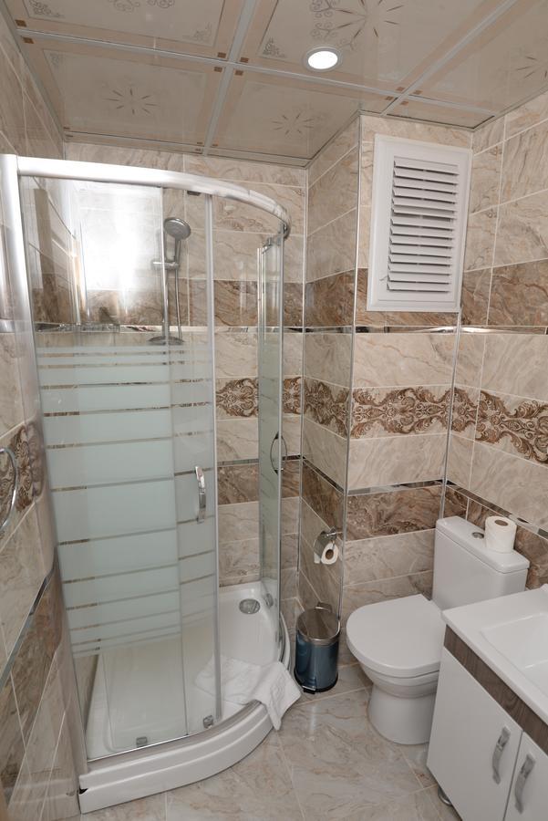 Van Corner Hotel Екстер'єр фото